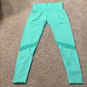Nvgtn reveal seamless leggings (mint color)